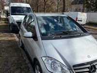 Gebraucht Mercedes A160 95 PS (69 kW) 2011 Silber Kleinwagen