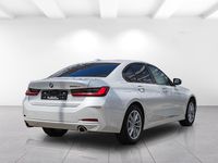 Gebraucht BMW 320 Comfort Edition 190 PS (139 kW) 2024 Weiß Limousine