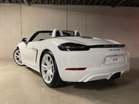 Gebraucht Porsche Boxster 349 PS (256 kW) 2024 Weiss/verdeck schwarz Cabrio