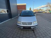 Gebraucht VW Sharan 116 PS (85 kW) 2002 Silber Van / Kleinbus