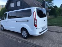 Gebraucht Ford Tourneo 170 PS (125 kW) 2017 Weiß Van / Kleinbus