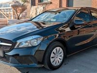 Gebraucht Mercedes A160 102 PS (75 kW) 2016 Schwarz Kleinwagen