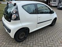 Gebraucht Citroën C1 68 PS (50 kW) 2012 Weiß Kleinwagen
