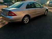 Gebraucht Mercedes C270 Elegance 170 PS (125 kW) 2002 Silber Limousine