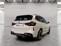 Gebraucht BMW iX3 Impressive 210 kW (286 PS) 2023 Weiß SUV