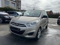 Gebraucht Hyundai i10 Edition 69 PS (50 kW) 2013 Beige Kleinwagen