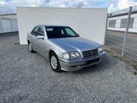 gebraucht Mercedes C180 Elegance Automatik + PDC+ SHZ +Schiebedach