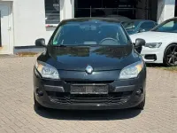 Gebraucht Renault Mégane III 101 PS (74 kW) 2011 Schwarz Kleinwagen