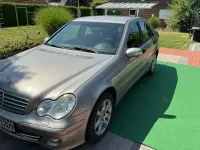 Gebraucht Mercedes C200 122 PS (89 kW) 2004 Silber Limousine