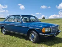 Gebraucht Mercedes 230 136 PS (100 kW) 1984 Blau Limousine