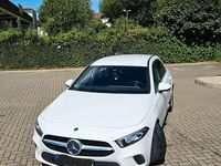 Gebraucht Mercedes A220 190 PS (139 kW) 2019 Weiß Limousine
