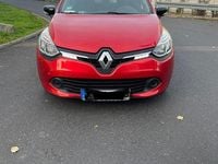 Gebraucht Renault Clio IV Dynamique 120 PS (88 kW) 2014 Rot Kleinwagen