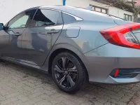 Gebraucht Honda Civic Elegance 182 PS (133 kW) 2019 Grau Limousine