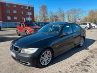 Gebraucht BMW 318 143 PS (105 kW) 2008 Schwarz Limousine