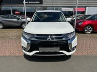 Gebraucht Mitsubishi Outlander P-HEV Top 121 PS (88 kW) 2018 Andenweiss (s) Limousine