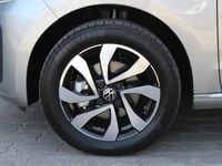 Second-hand VW up! Active 65 CP (47 kW) 2023 Argintiu Hatchback