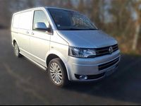 Gebraucht VW Transporter 179 PS (131 kW) 2014 Reflexsilber Van