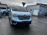 Gebraucht Renault Trafic Life 150 PS (110 kW) 2024 Highland grey Van / Kleinbus