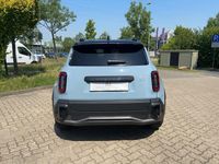 Gebraucht Renault 4 E-Tech Komfort 110 kW (150 PS) 2025 Blau SUV