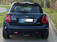 Gebraucht Mini John Cooper Works 231 PS (169 kW) 2021 Blau Kleinwagen