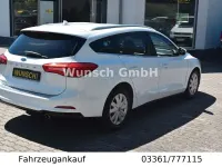 Gebraucht Ford Focus Cool & Connect 120 PS (88 kW) 2020 Weiß Kombi