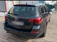 Gebraucht Opel Astra 160 PS (117 kW) 2012 Schwarz Kombi