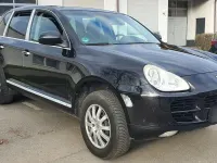 Second-hand Porsche Cayenne 250 CP (183 kW) 2005 Negru SUV