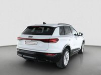 Gebraucht Audi Q6 e-tron S-Line 185 kW (252 PS) 2025 Gletscherweiß SUV