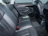 Gebraucht Audi A8 286 PS (210 kW) 2024 Weiß Limousine