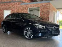 Gebraucht Mercedes CLA200 156 PS (114 kW) 2018 Blau Limousine