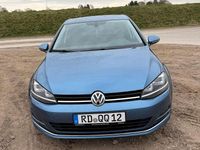 Gebraucht VW Golf VII Highline 122 PS (89 kW) 2013 Blau Limousine
