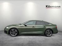 Gebraucht Audi S5 Sportback Ambiente 341 PS (250 kW) 2022 Distriktgrün metallic (metallic) Kleinwagen