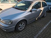 Gebraucht Opel Astra 100 PS (73 kW) 1998 Silber Kleinwagen
