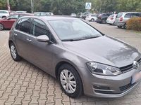 Gebraucht VW Golf VII Allstar 110 PS (80 kW) 2016 Grau Limousine