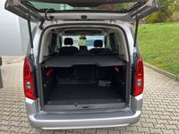 gebraucht Opel Combo 1.5 Life D Ultimate LENKRAD