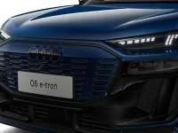 Second-hand Audi Q6 Sportback e-tron Performance 225 kW (306 CP) 2025 Albastru SUV