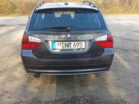 gebraucht BMW 320 d E91 Diesel 163PS Navi, Scheckheft , HU und TÜV Mai 2015