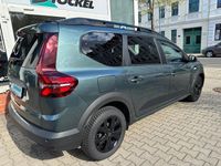 Gebraucht Dacia Jogger Extreme 110 PS (80 kW) 2025 Grün Van / Kleinbus
