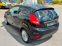 Gebraucht Ford Fiesta Titanium 82 PS (60 kW) 2010 Schwarz Kleinwagen