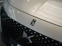 Gebraucht DS Automobiles DS7 Crossback 136 PS (100 kW) 2024 Kristall grau SUV
