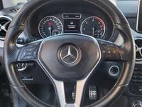 Gebraucht Mercedes B200 136 PS (100 kW) 2012 Schwarz Van / Kleinbus