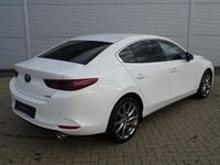 Neu Mazda 3 Exclusive 186 PS (136 kW) 2026 Weiß Limousine