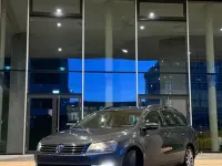 Gebraucht VW Passat Comfortline 122 PS (89 kW) 2011 Blau Kombi
