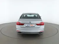 Gebraucht BMW 730 265 PS (194 kW) 2016 Grau Limousine