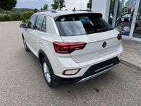 Gebraucht VW T-Roc Life 150 PS (110 kW) 2024 Grau SUV