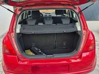 Gebraucht Suzuki Swift 92 PS (67 kW) 2005 Rot Kleinwagen