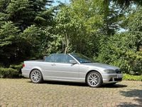 Gebraucht BMW 318 Cabriolet 143 PS (105 kW) 2003 Silber Cabrio