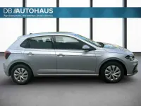 Gebraucht VW Polo Life 95 PS (69 kW) 2023 Silber Kleinwagen