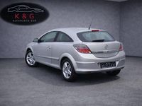 Gebraucht Opel Astra Edition 105 PS (77 kW) 2007 Silber Coupé