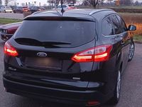 Gebraucht Ford Focus Titanium 125 PS (91 kW) 2013 Schwarz Kombi